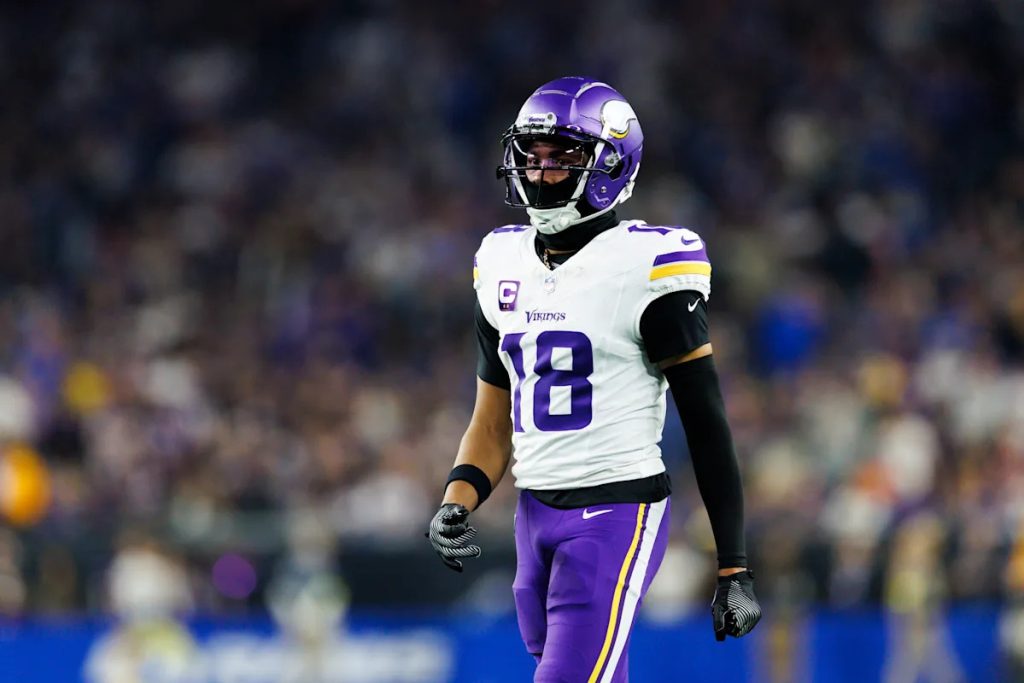 2025 Fantasy Football Rankings Tiers: Wide Receivers Download app from appStore