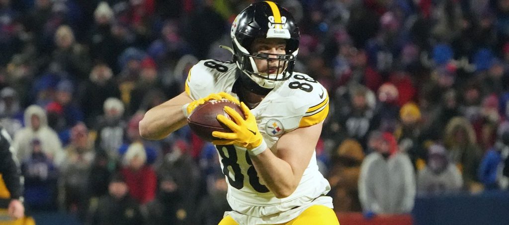 6 Fantasy Football Draft Fallers (2025)