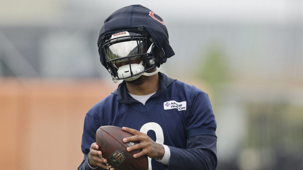 Ben Johnson exploring different ways to get DJ Moore the ball Ben Johnson exploring different ways to get DJ Moore the ball