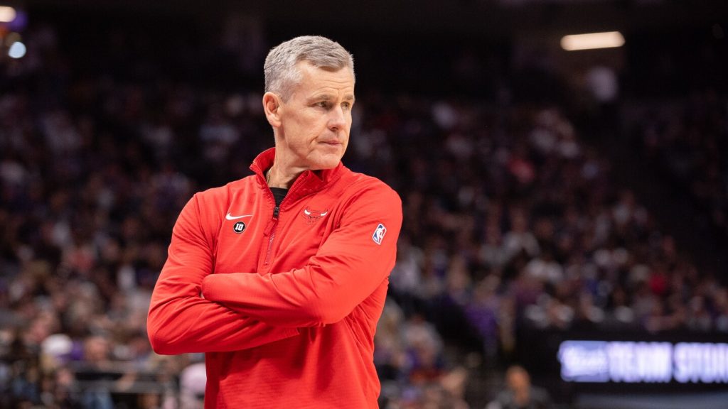 Billy Donovan signs multi-year extension to remain head coach of Chicago Bulls