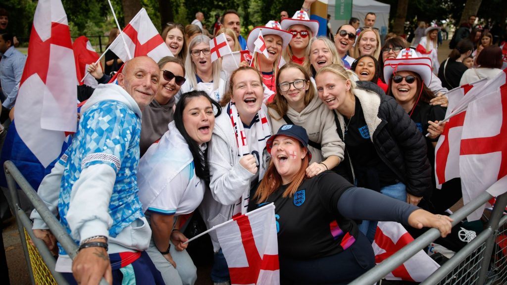 England trophy parade LIVE: Exact route and start time as Lionesses celebrate Euro 2025 win in London - latest updates