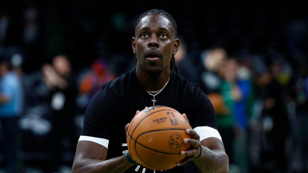 Jrue Holiday recalls Andre Iguodala being a ‘jerk’ to him during rookie season in mentor role Jrue Holiday recalls Andre Iguodala being a 'jerk' to him during rookie season in mentor role