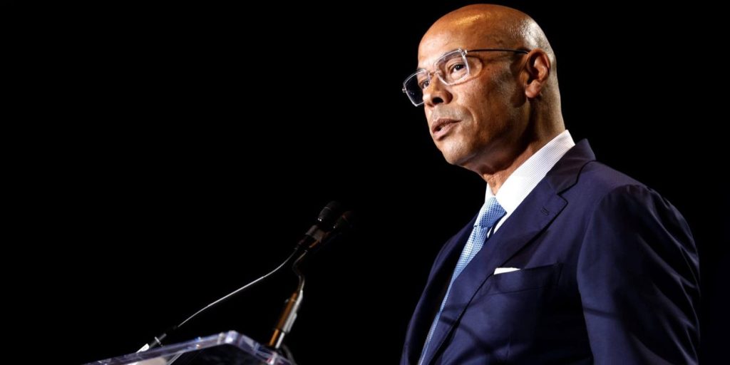 Lloyd Howell, former NFLPA director, charged union for strip club visits: Report