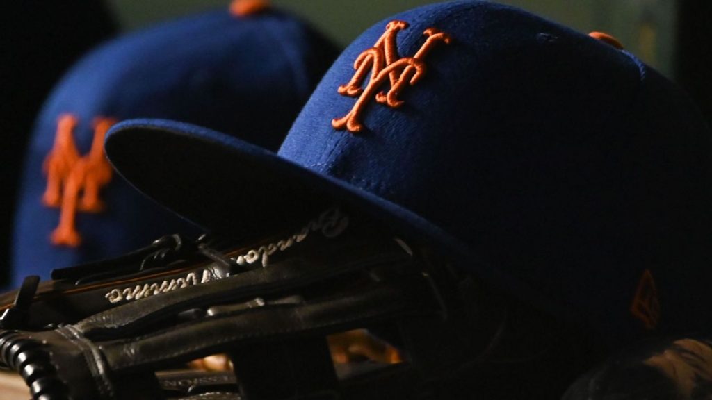 Mets demote struggling Huascar Brazoban, recall Chris Devenski Mets demote struggling Huascar Brazoban, recall Chris Devenski