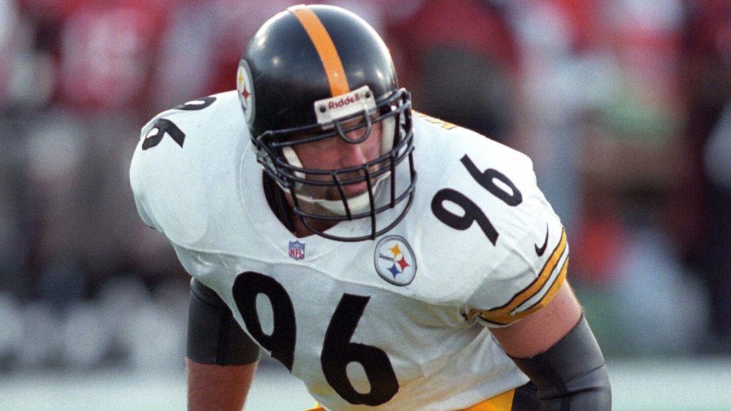 Mike Vrabel, who fought as a player in camp, doesn’t want his players to fight Mike Vrabel, who fought as a player in camp, doesn't want his players to fight