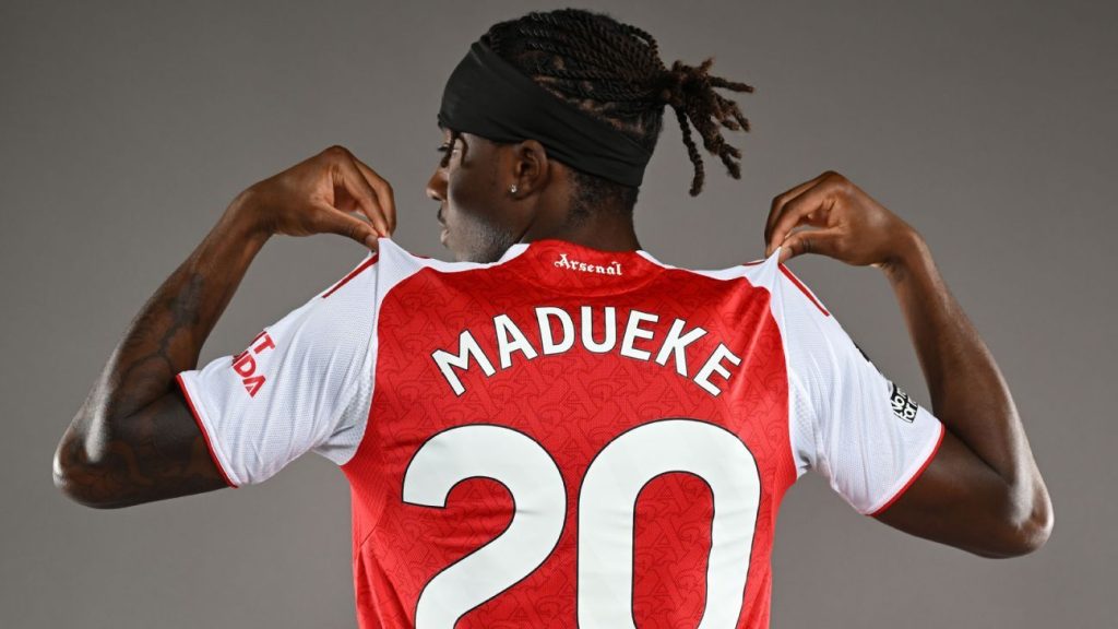 Premier League's big spenders gear up for epic title race
