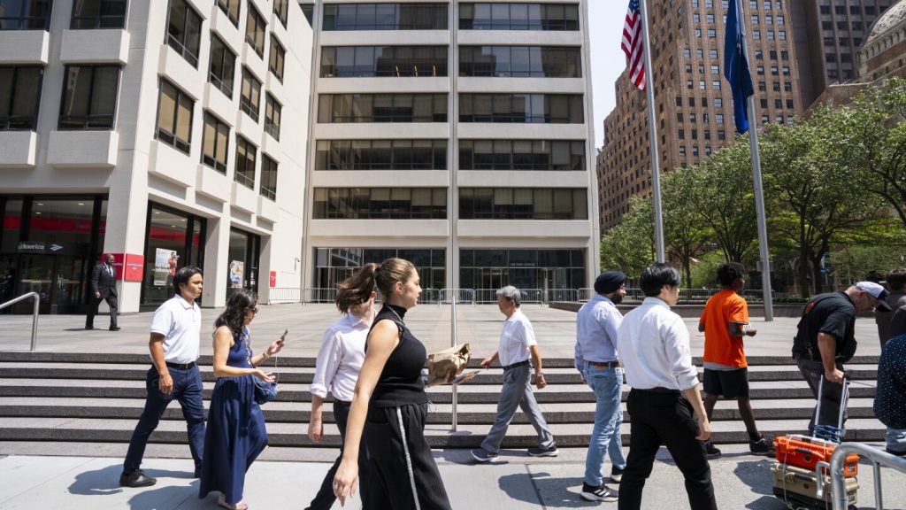 Report: 345 Park Avenue shooter bought assault rile from casino coworker