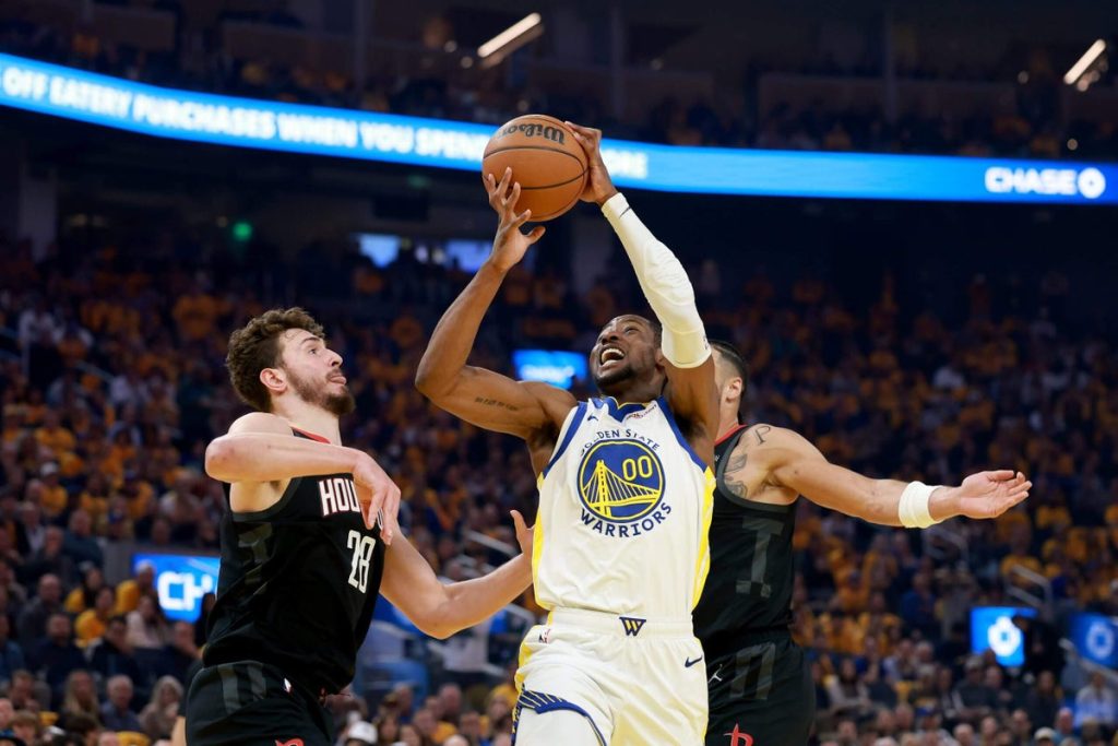 Should Jonathan Kuminga take the qualifying offer with the Warriors? It’s complicated Should Jonathan Kuminga take the qualifying offer with the Warriors? It’s complicated