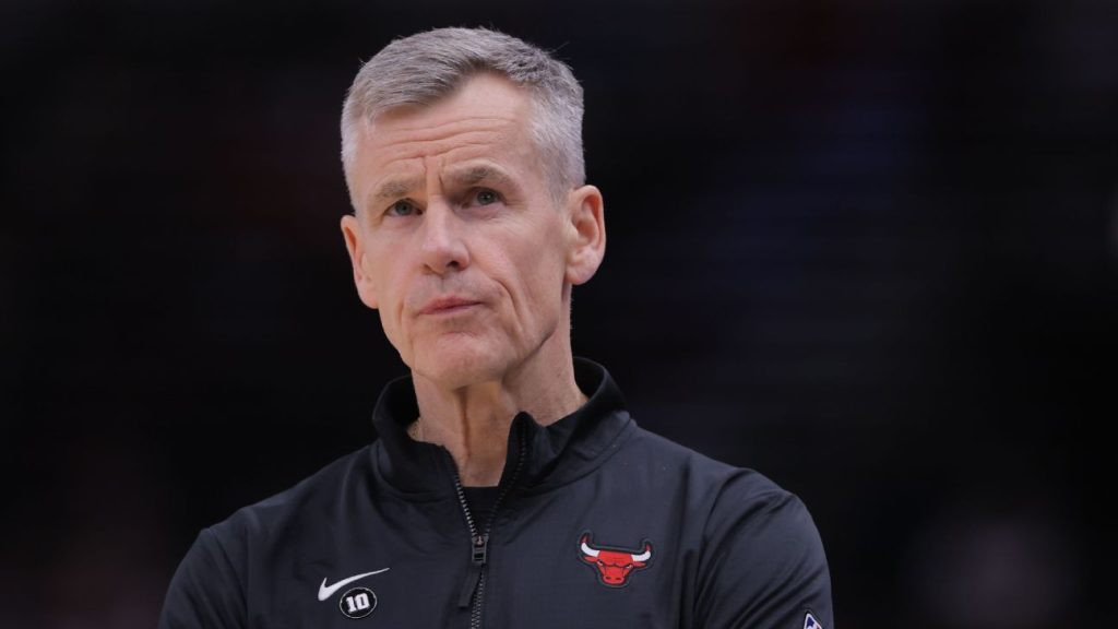 Sources - Bulls, Billy Donovan signs multiyear extension