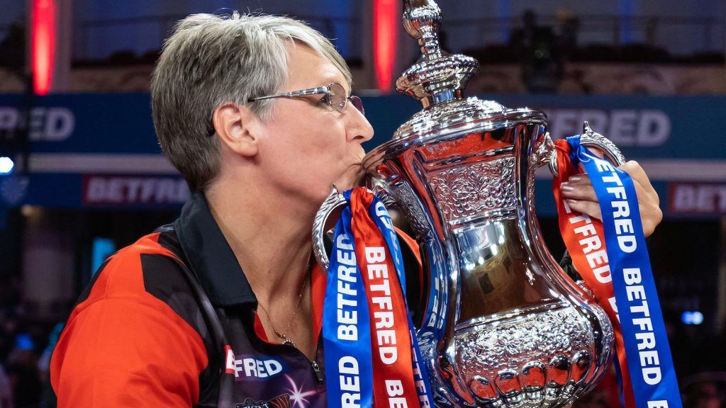 Women's World Matchplay: Lisa Ashton stuns Beau Greaves and beats Fallon Sherrock in final-leg thriller to win Blackpool title | Darts News