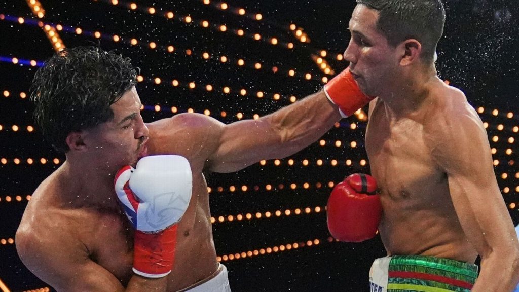 Xander Zayas authors dominant win over Jorge Garcia Perez Xander Zayas authors dominant win over Jorge Garcia Perez