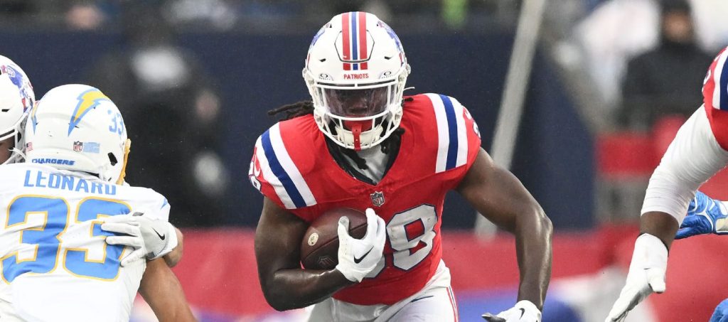 5 Running Backs Experts Avoid (2025 Fantasy Football)