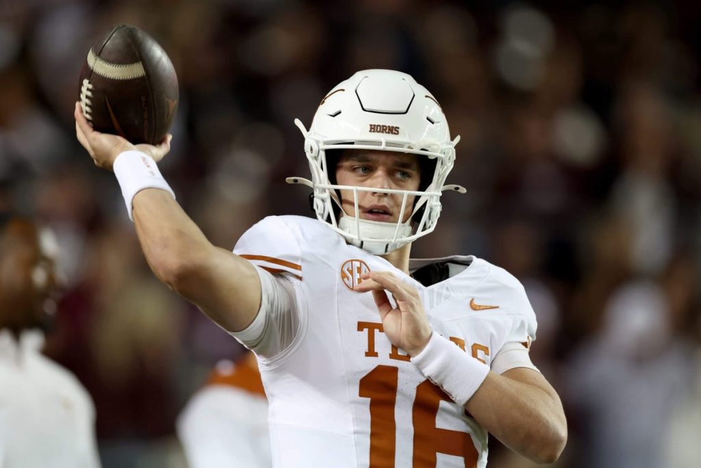 Arch Manning pushes back against grandfather Archie’s comments on 2026 NFL Draft status Arch Manning pushes back against grandfather Archie’s comments on 2026 NFL Draft status