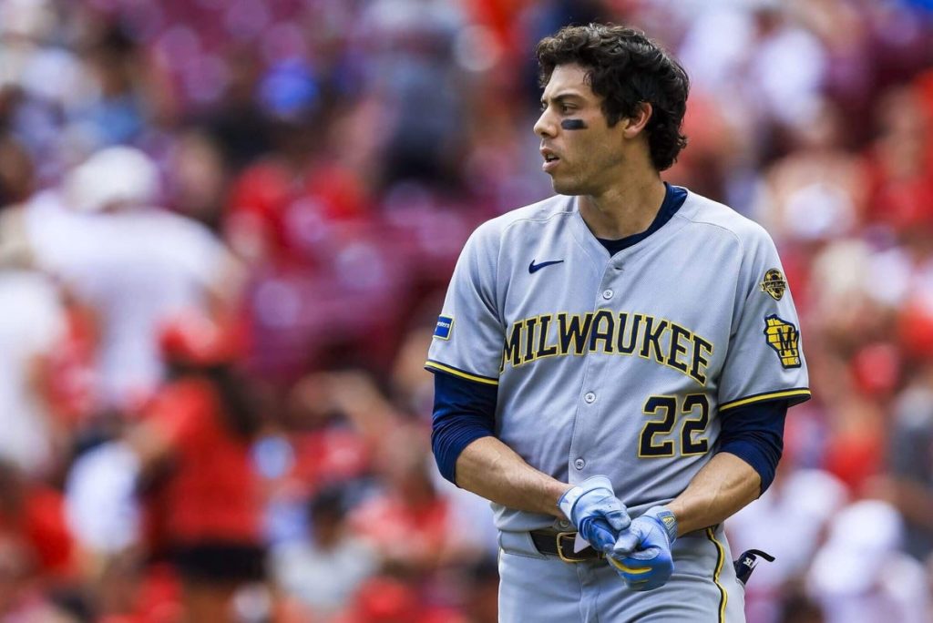 Brewers’ winning streak snapped in extras after 9th-inning comeback doesn’t hold