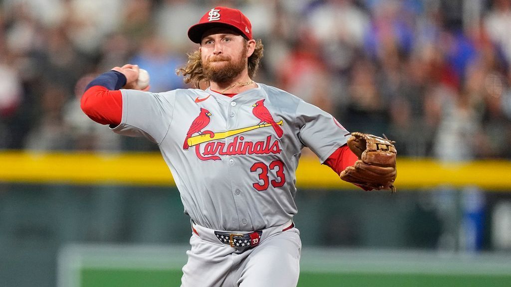 Cards’ Brendan Donovan scratched vs. Yankees with foot soreness Cards' Brendan Donovan scratched vs. Yankees with foot soreness