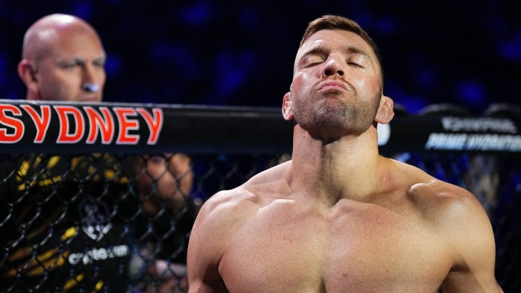 Expert picks, best bets for UFC 319 and PFL championships Expert picks, best bets for UFC 319 and PFL championships