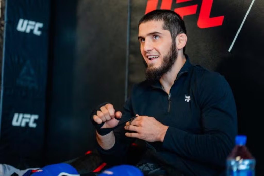 Islam Makhachev gives his thoughts on the decline in American champions in UFC Islam Makhachev training