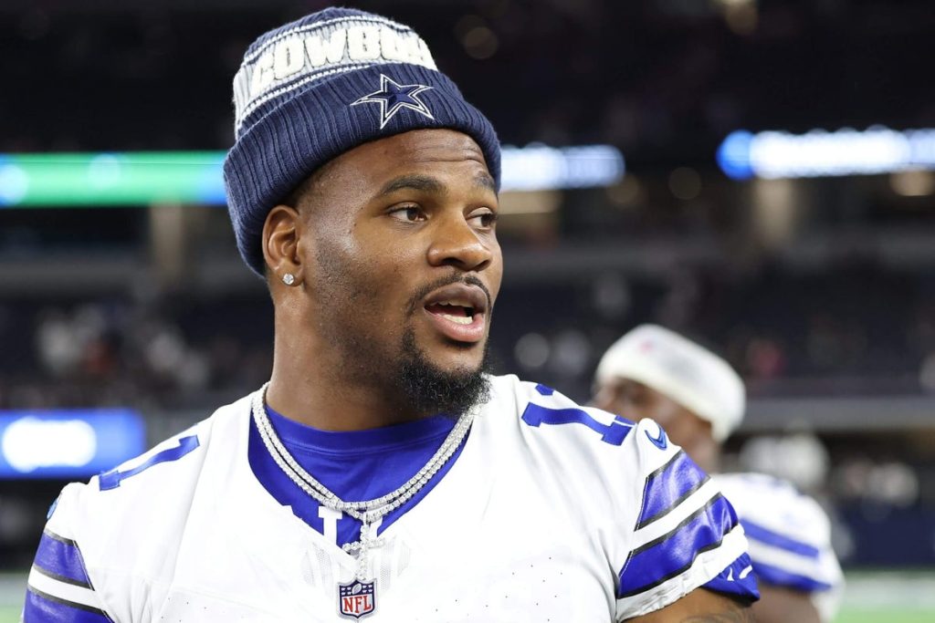 Jerry Jones: Parsons offer would make him highest-paid non-QB in guaranteed money