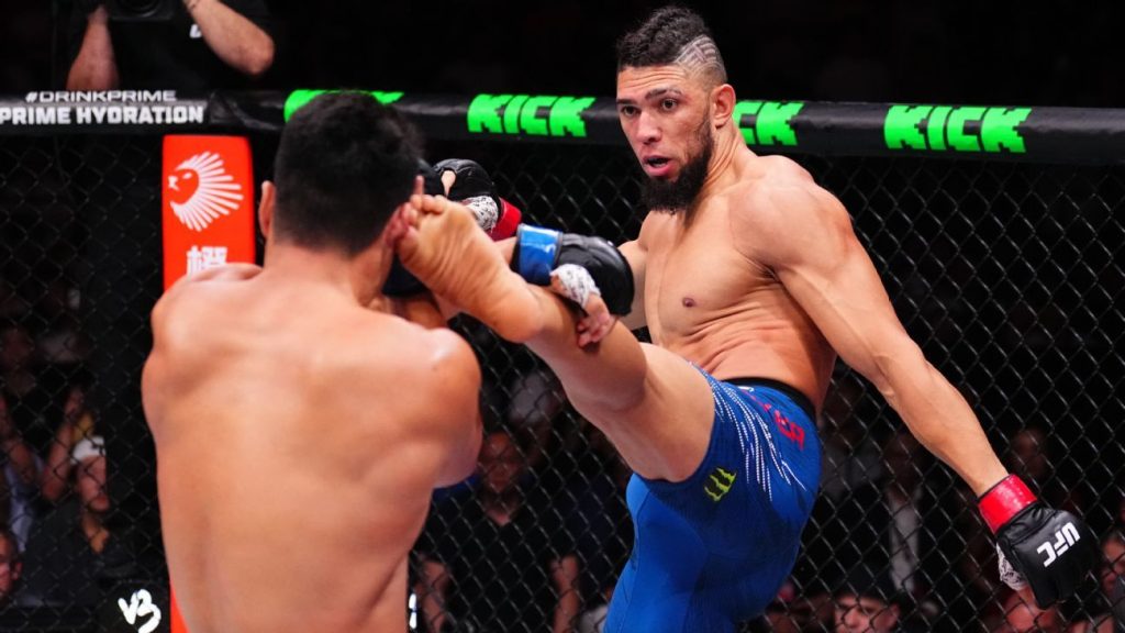 Johnny Walker upsets Zhang Mingyang at UFC Fight Night in Shanghai Copy Link