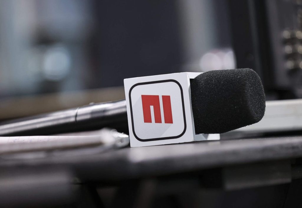 MLB, ESPN have agreement for network to sell all out-of-market and some in-market games: Sources