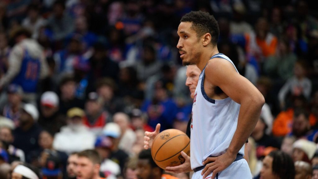 Malcolm Brogdon reportedly draws interest from Warriors, Knicks, Timberwolves Malcolm Brogdon reportedly draws interest from Warriors, Knicks, Timberwolves