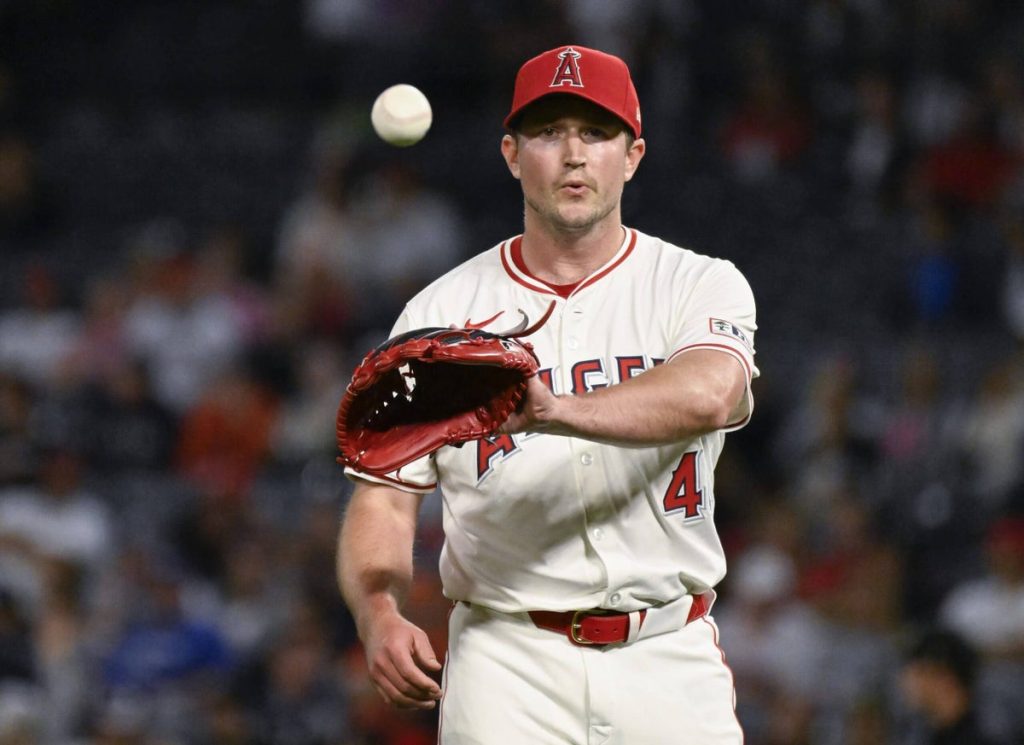Pitching is Carson Fulmer’s job. Catching ceremonial first pitches is his calling Pitching is Carson Fulmer’s job. Catching ceremonial first pitches is his calling