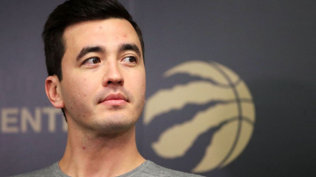 Raptors extend GM Bobby Webster, won't hire president