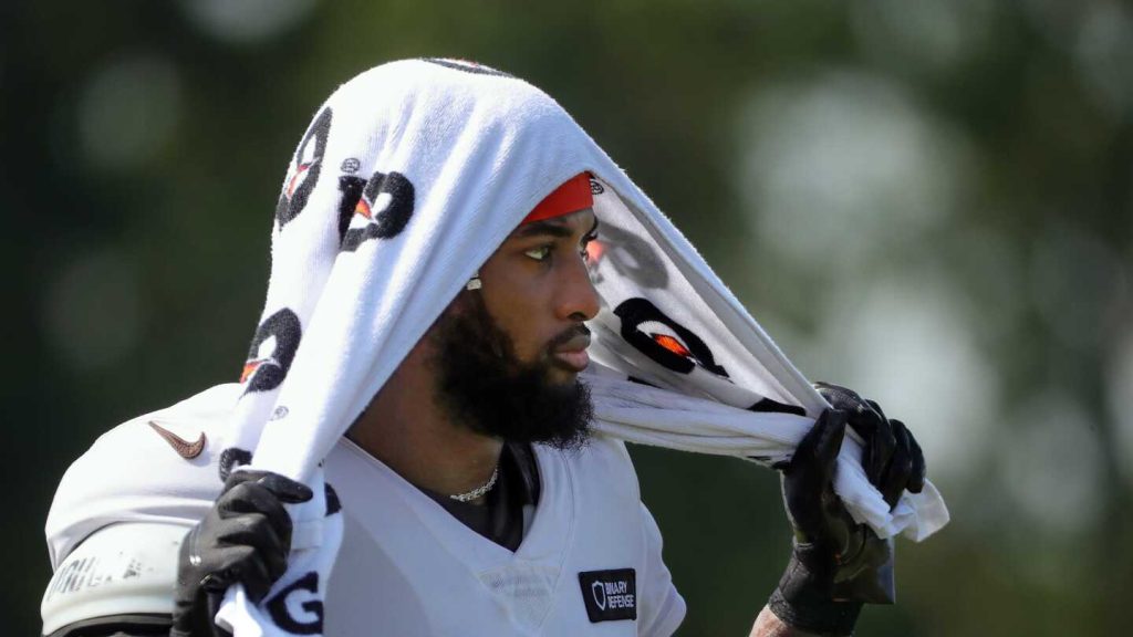 Report: Denzel Ward's shoulder injury not believed to be serious