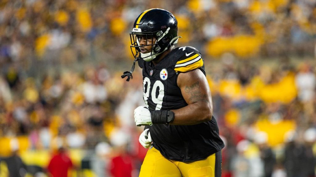 Steelers' Derrick Harmon initially thought knee injury was serious