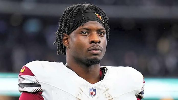 The 49ers have added Brian Robinson Jr. as RB depth for the 2025 season Brian Robinson Commanders pic