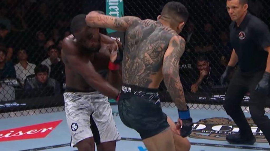 UFC 319 Bonus Report: Carlos Prates one of four POTN winners Carlos Prates, Geoff Neal, UFC 319, Bonus, UFC