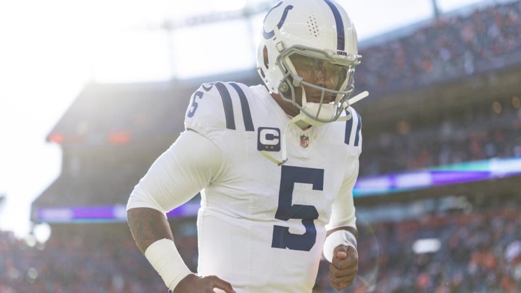 Who failed in Anthony Richardson saga? Colts QB coach toes the line after No. 4 pick loses position battle Who failed in Anthony Richardson saga? Colts QB coach toes the line after No. 4 pick loses position battle