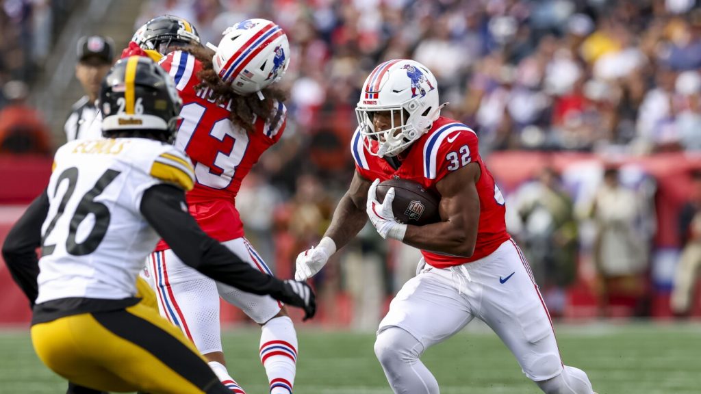 10 Fantasy Football Takeaways from Week 3: TreVeyon Henderson finds an opening