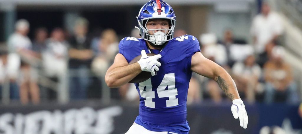 10 Risers & Fallers (2025 Fantasy Football)