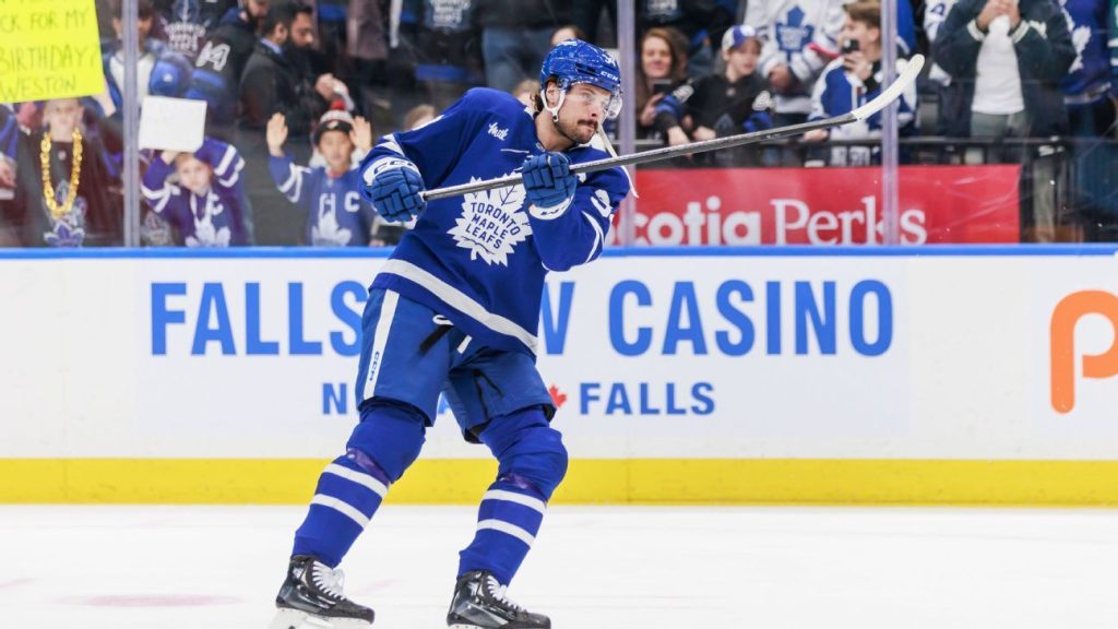 2025-26 fantasy hockey draft kit - NHL rankings, picks, more