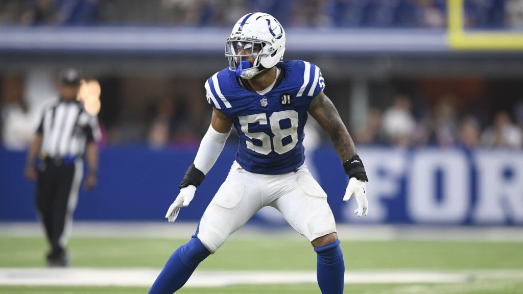Colts sign LB Austin Ajiake to 53-man roster