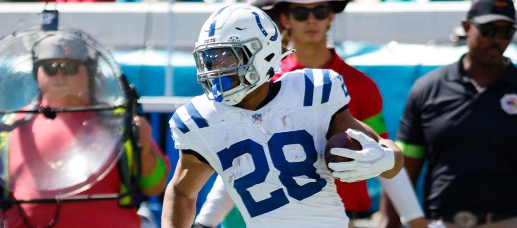 Fantasy Football Rankings: Week 3 Start/Sit Lineup Advice (2025)