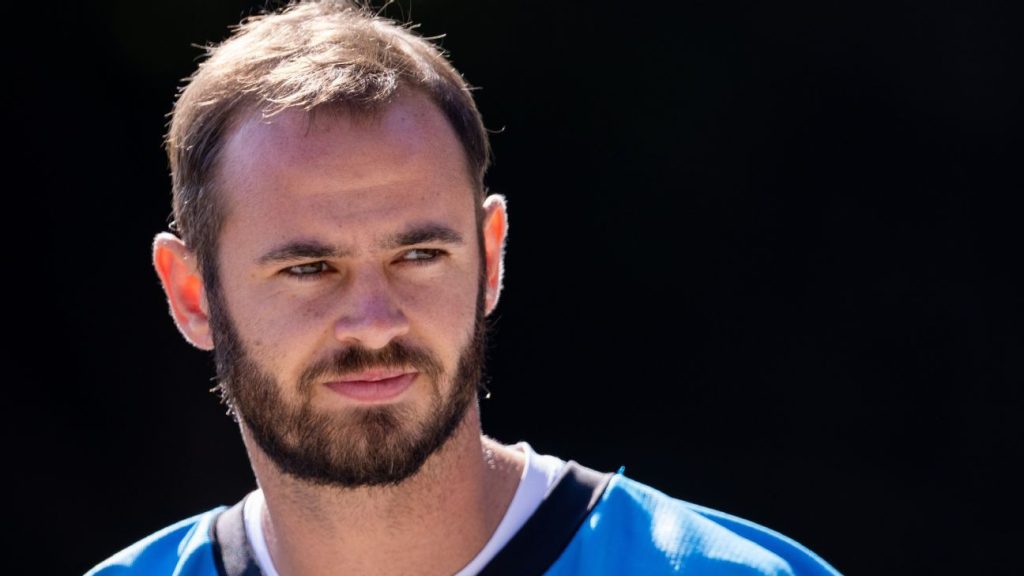 Hunter Renfrow missed Panthers callback from daughters watching 'Bluey'