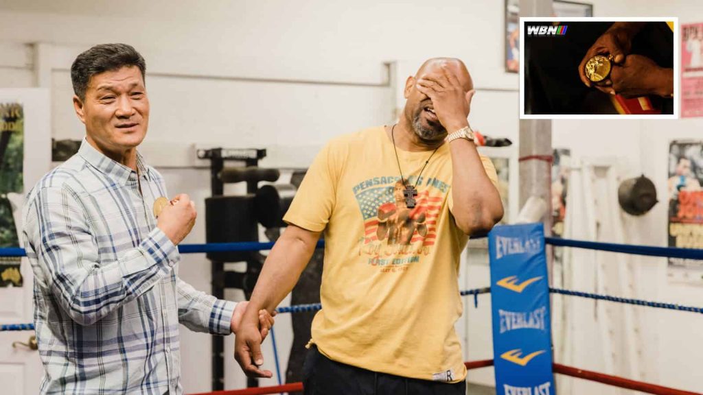 Jones vs Park: The Emotional Reunion That Ended Boxing’s Greatest Robbery Roy Jones Jr Park Si Hun medal