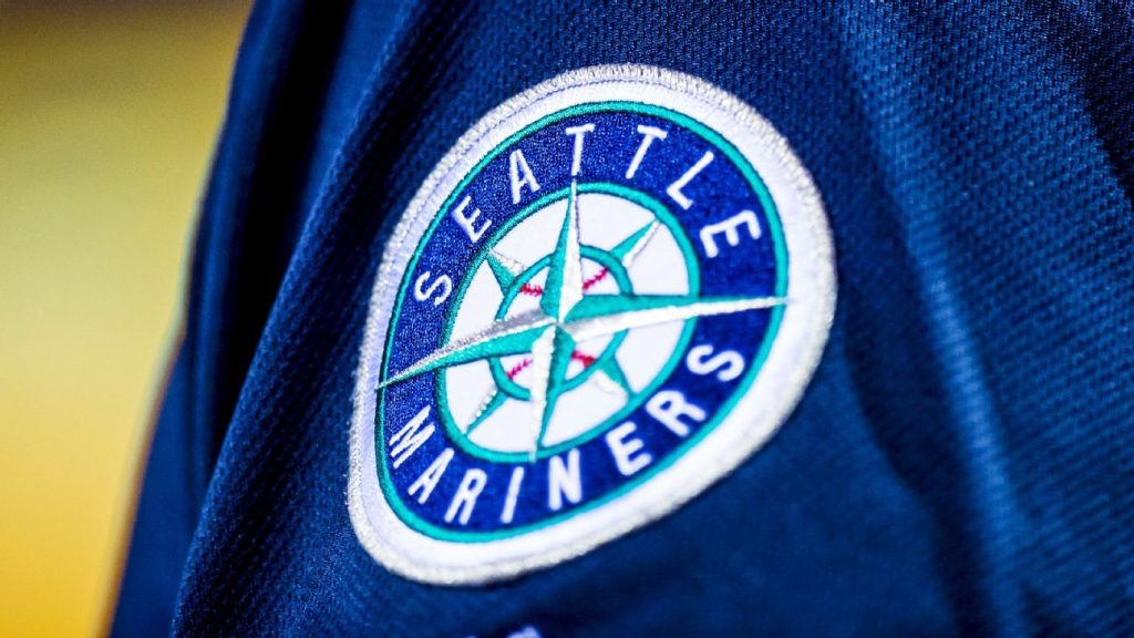 Mariners promote top catching prospect Harry Ford