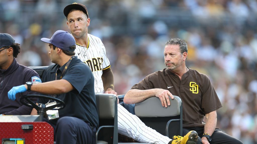 Padres’ Jason Adam carted off with ruptured quad tendon Padres' Jason Adam carted off with ruptured quad tendon
