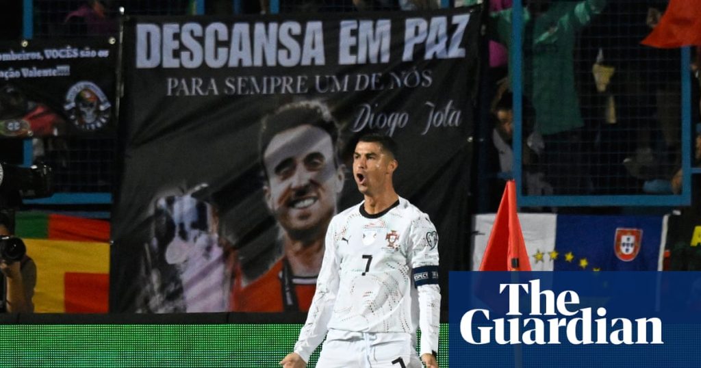 World Cup qualifying roundup: Ronaldo scores twice as Portugal pay Jota tributes | World Cup 2026 qualifiers World Cup qualifying roundup: Ronaldo scores twice as Portugal pay Jota tributes | World Cup 2026 qualifiers