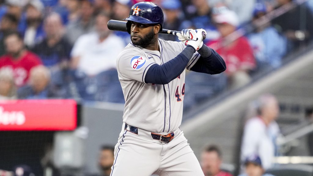 Yordan Alvarez Out 'A While' with Injury amid Astros Playoff Push, Joe Espada Says