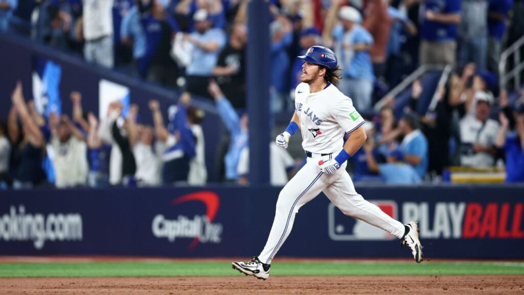 ALCS Game 6: Updates and analysis from Mariners-Blue Jays ALCS Game 6: Updates and analysis from Mariners-Blue Jays