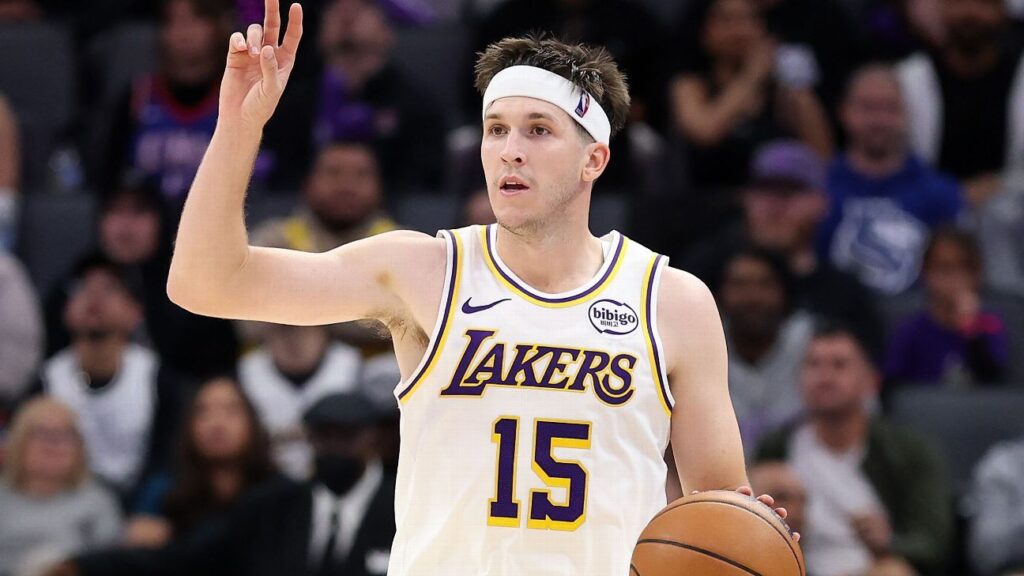 Austin Reaves scores career-high 51 points as Lakers top Kings Copy Link
