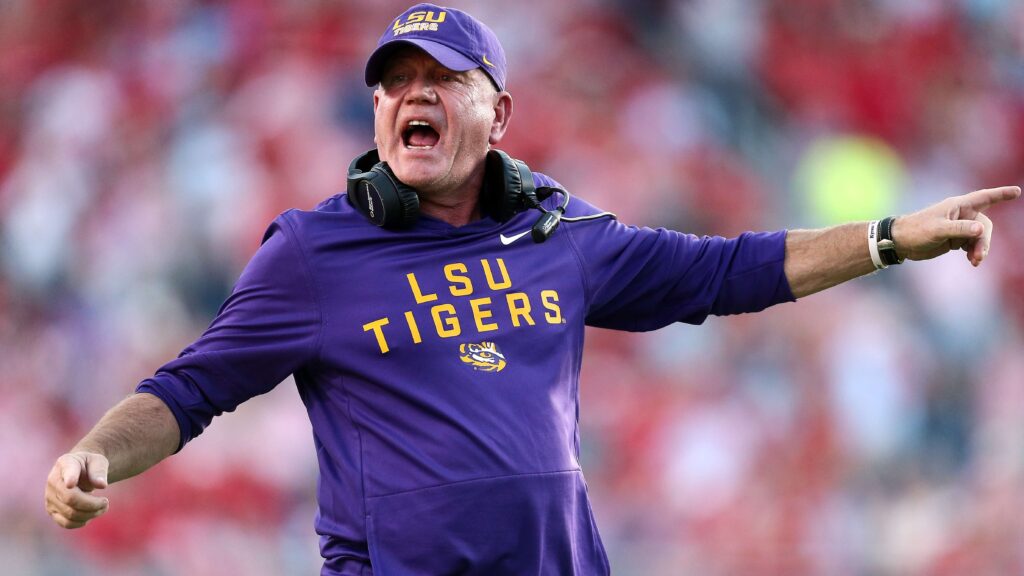 Best College Football Bets & Week 9 Parlay: LSU’s Troubles Continue LSU Tigers NCAAF Brian Kelly