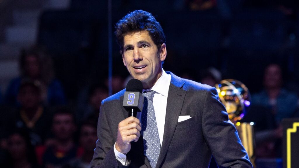 Bob Myers leaves ESPN, joins Harris-Blitzer group as president of sports Bob Myers leaves ESPN, joins Harris-Blitzer group as president of sports