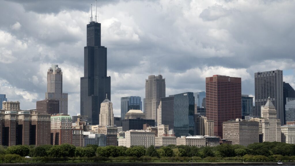 Chicago Marathon History Made by Mantz, Kiplimo & Feysa, Full 2025 Men & Women Results Chicago Marathon History Made by Mantz, Kiplimo & Feysa, Full 2025 Men & Women Results