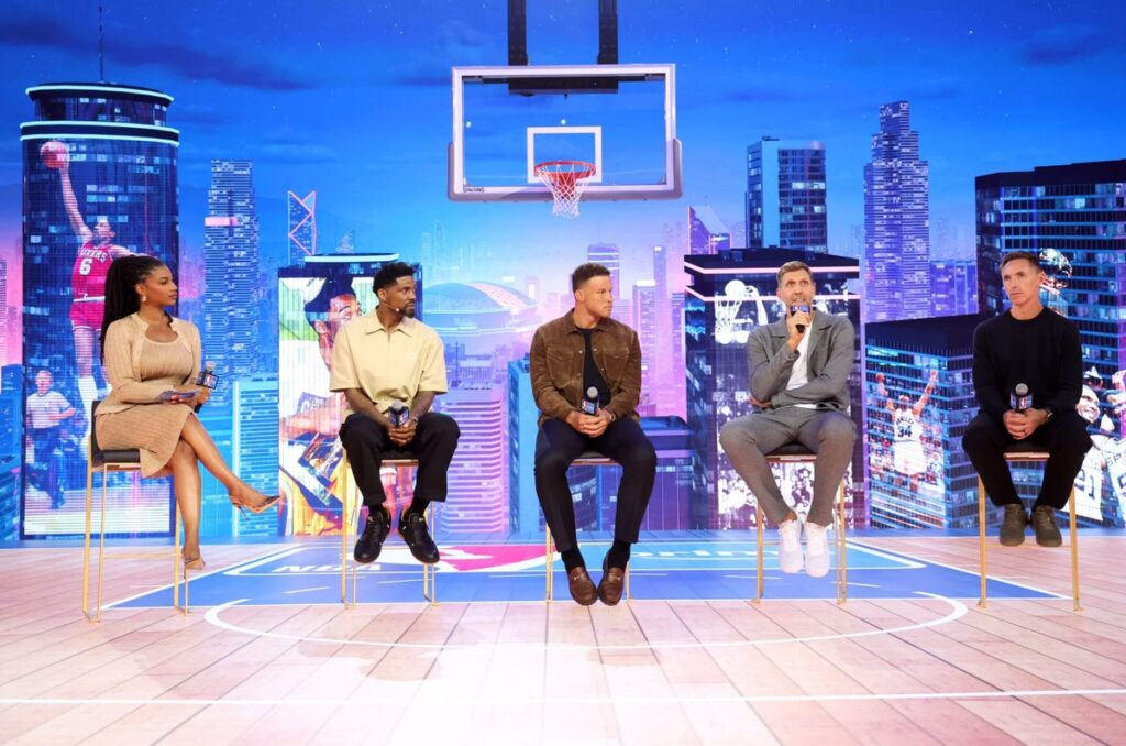 Decoding the NBA’s TV schedule this season: Peacock Mondays, time-zone Tuesdays Decoding the NBA’s TV schedule this season: Peacock Mondays, time-zone Tuesdays