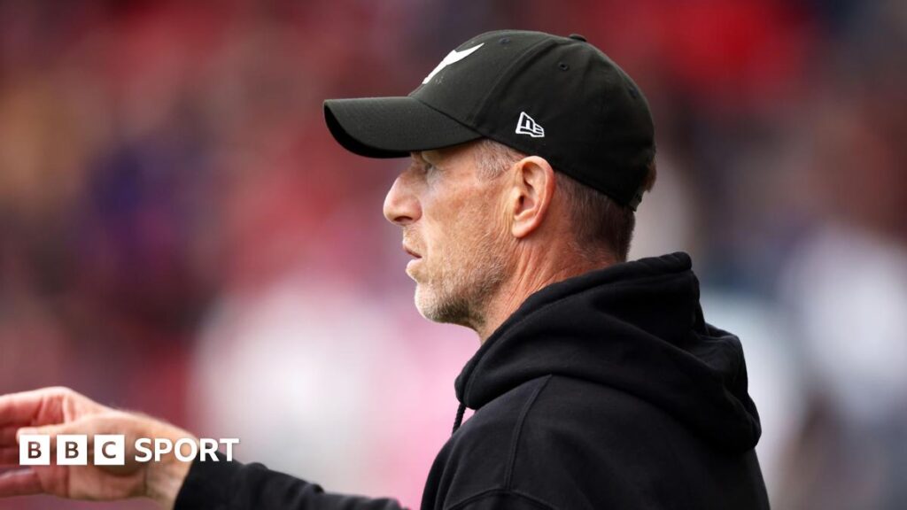 Gary Rowett on the sidelines